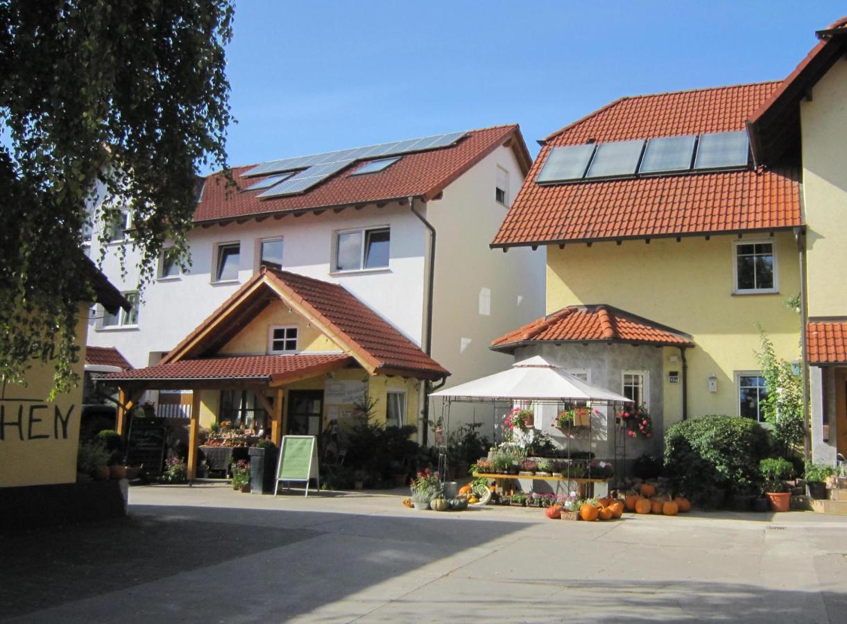 Landhaus-Apartments Wattenheim Eksteriør billede